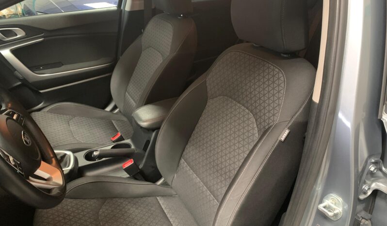 Kia Ceed SW 1.6 CRDi Style – Gasoil – Manual – 136 CV lleno
