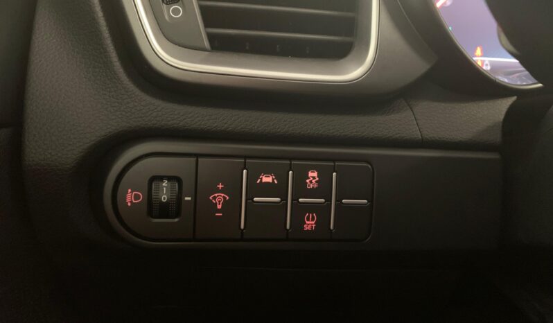 Kia Ceed SW 1.6 CRDi Style – Gasoil – Manual – 136 CV lleno