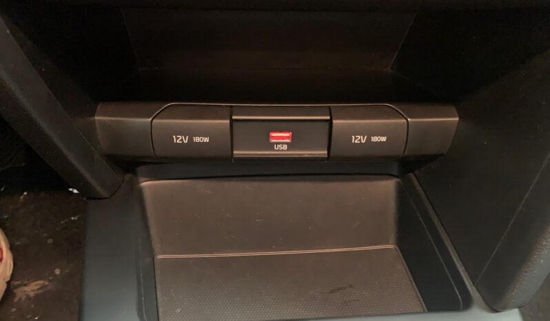 Kia Ceed SW 1.6 CRDi Style – Gasoil – Manual – 136 CV lleno