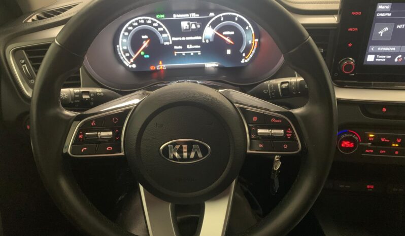Kia Ceed SW 1.6 CRDi Style – Gasoil – Manual – 136 CV lleno
