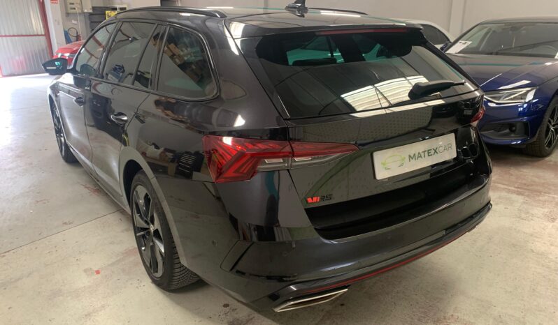 Skoda Octavia Combi RS 1.4 TSI Business – Híbrido – Automático – 204CV lleno