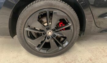 Skoda Octavia Combi RS 1.4 TSI Business – Híbrido – Automático – 204CV lleno