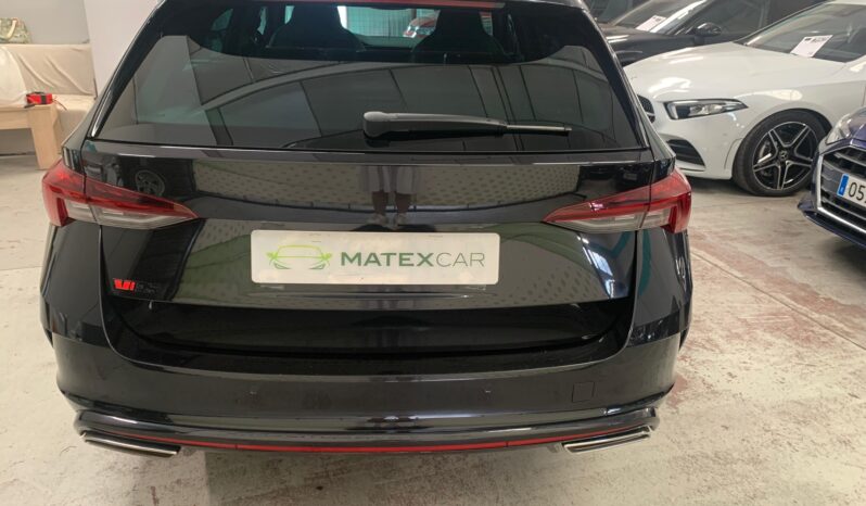Skoda Octavia Combi RS 1.4 TSI Business – Híbrido – Automático – 204CV lleno