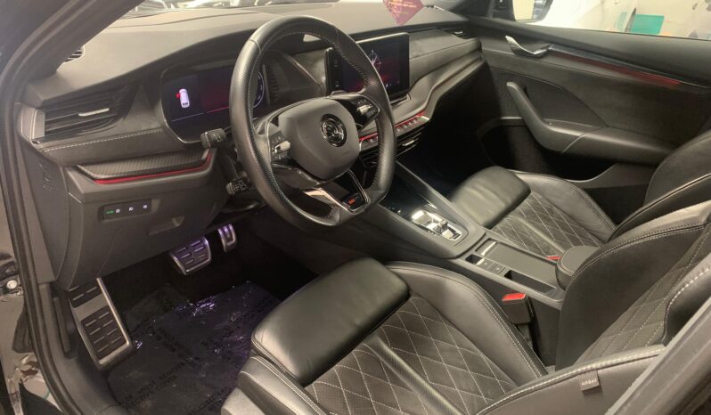 Skoda Octavia Combi RS 1.4 TSI Business – Híbrido – Automático – 204CV lleno