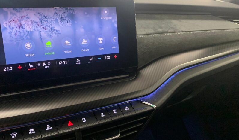 Skoda Octavia Combi RS 1.4 TSI Business – Híbrido – Automático – 204CV lleno