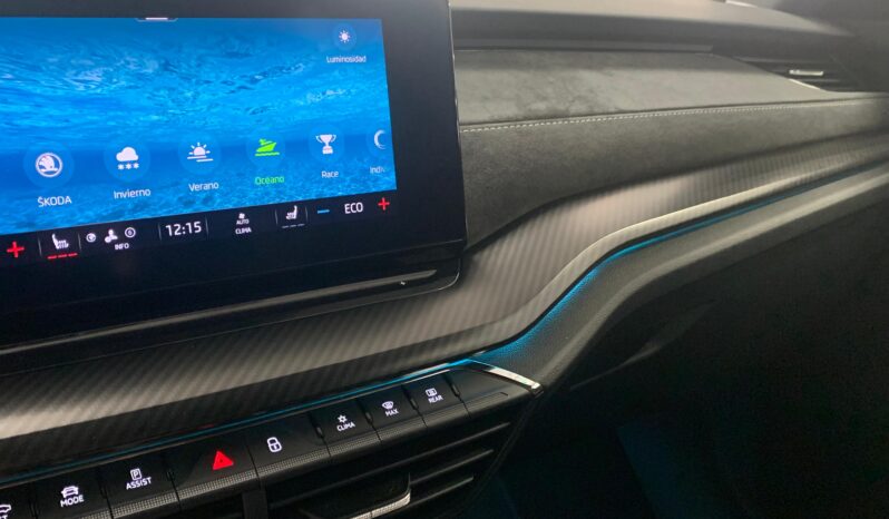 Skoda Octavia Combi RS 1.4 TSI Business – Híbrido – Automático – 204CV lleno