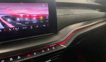Skoda Octavia Combi RS 1.4 TSI Business – Híbrido – Automático – 204CV lleno