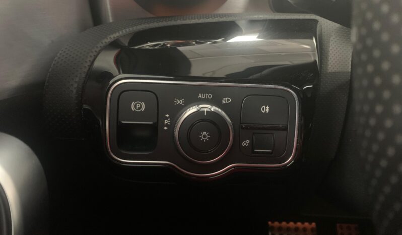 Mercedes-Benz A 200d AMG Line – Gasoil – Automático – 150 CV lleno