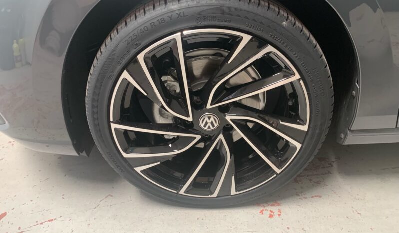Volkswagen Golf 2.0 TDI – Gasoil – Automático – 150 CV lleno