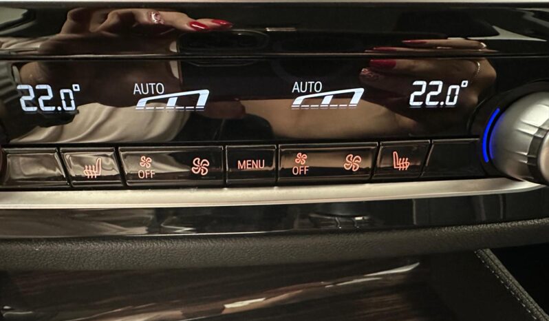 BMW 5 Series 530d Luxury 3.0 – Gasoil – Automático – 265 CV lleno
