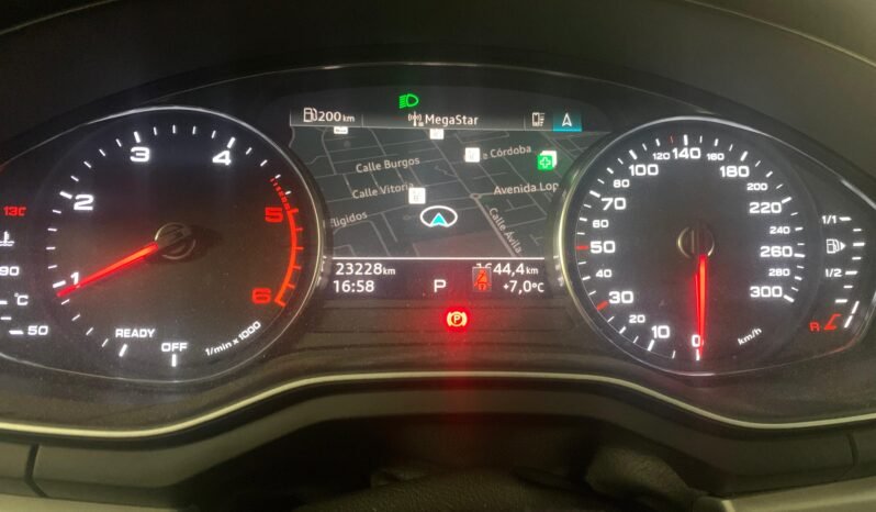 Audi A4 2.0 TDI Business – Gasoil – Automático – 136 CV lleno