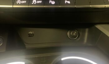 Audi A4 2.0 TDI Business – Gasoil – Automático – 136 CV lleno
