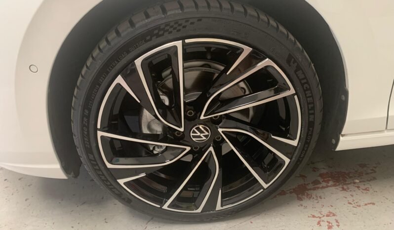 Volkswagen Golf 2.0 TDI Life – Gasoil – Automático – 150 CV lleno
