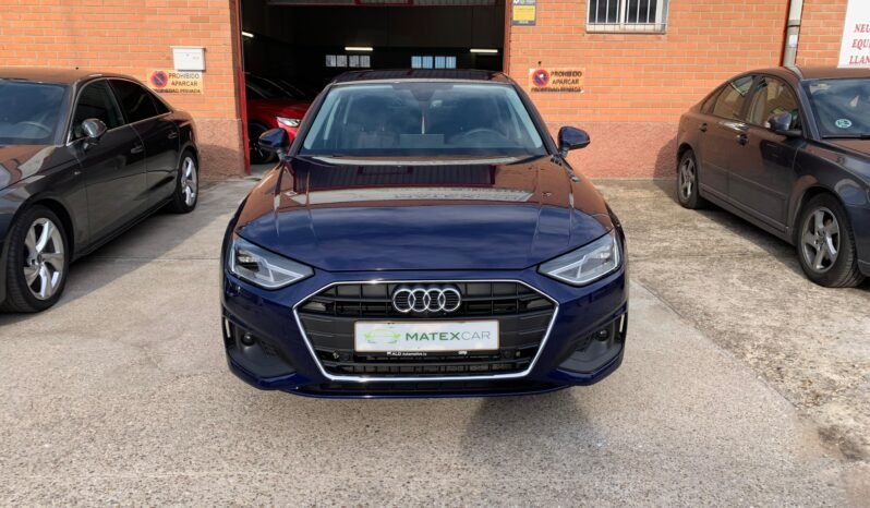 Audi A4 2.0 TDI Business – Gasoil – Automático – 136 CV lleno
