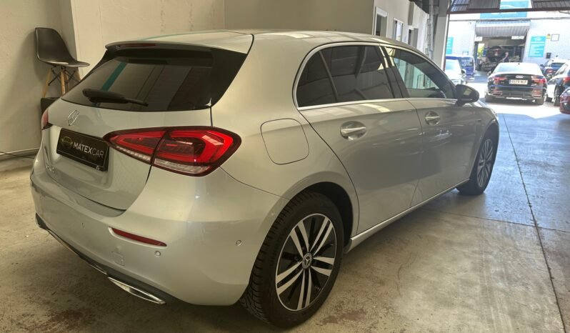 Mercedes-Benz A 250e Progressive – Híbrido – Automático – 218 CV lleno