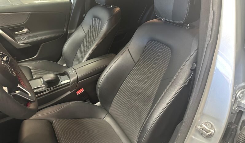 Mercedes-Benz A 250e Progressive – Híbrido – Automático – 218 CV lleno