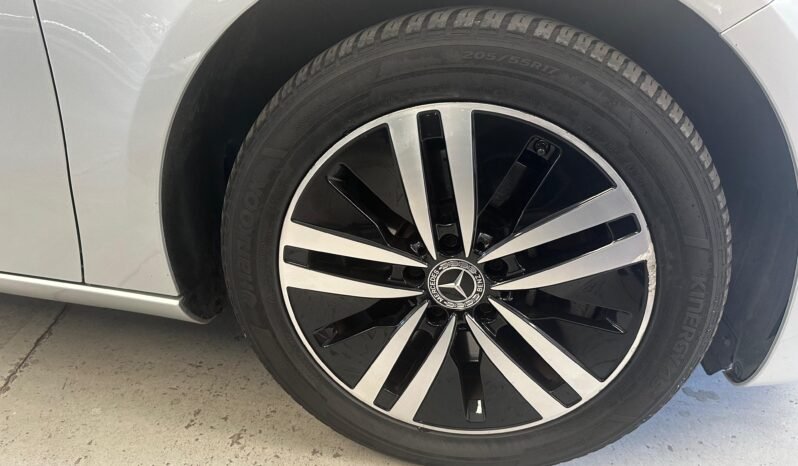 Mercedes-Benz A 250e Progressive – Híbrido – Automático – 218 CV lleno