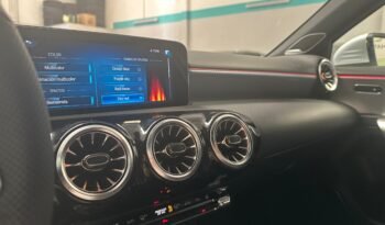 Mercedes-Benz A 250e Progressive – Híbrido – Automático – 218 CV lleno