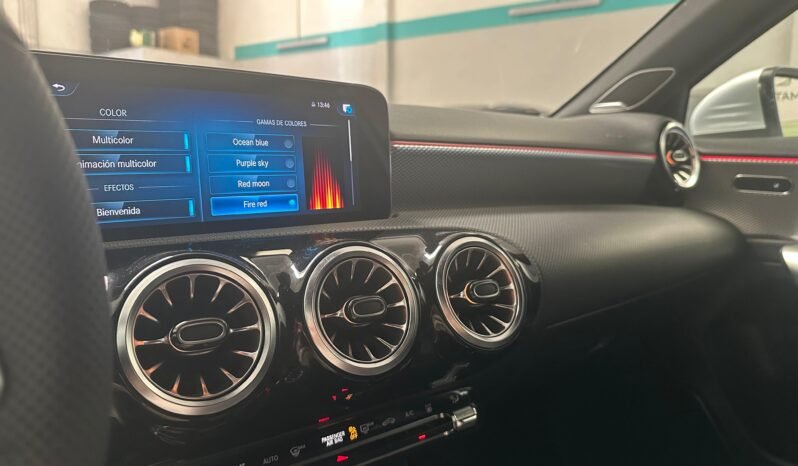 Mercedes-Benz A 250e Progressive – Híbrido – Automático – 218 CV lleno
