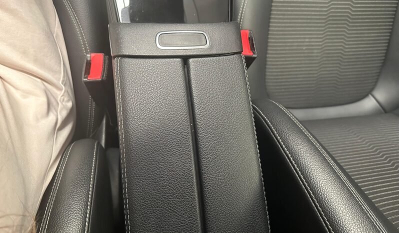 Mercedes-Benz A 250e Progressive – Híbrido – Automático – 218 CV lleno