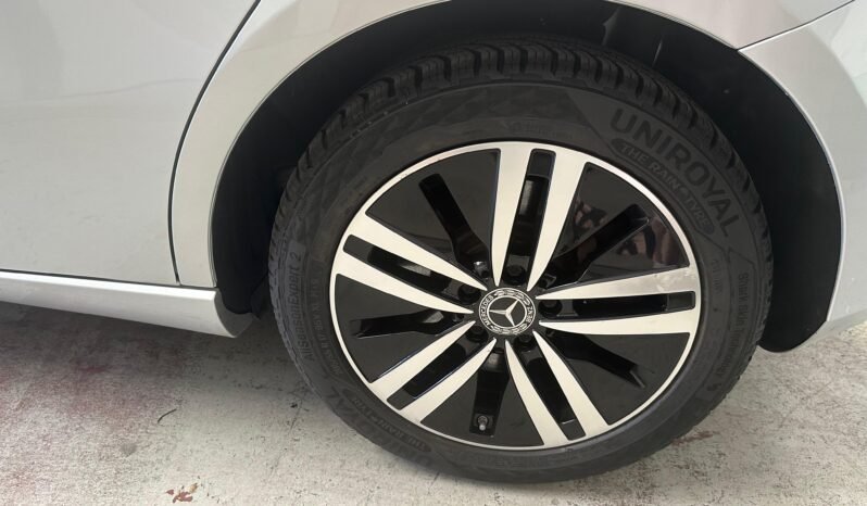 Mercedes-Benz A 250e Progressive – Híbrido – Automático – 218 CV lleno