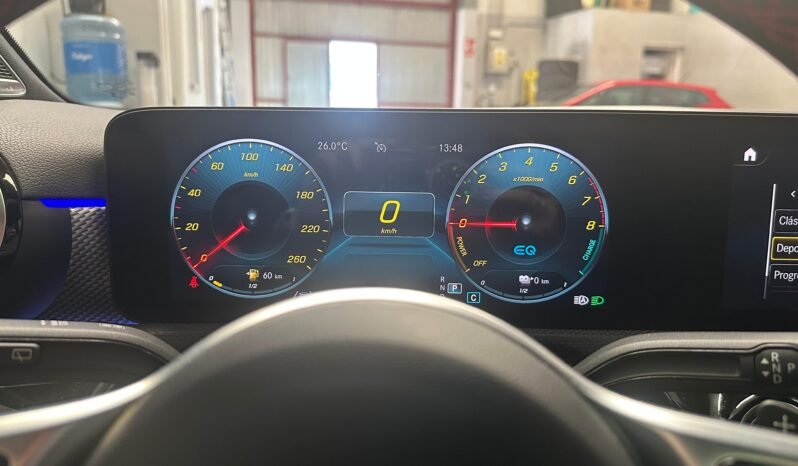 Mercedes-Benz A 250e Progressive – Híbrido – Automático – 218 CV lleno