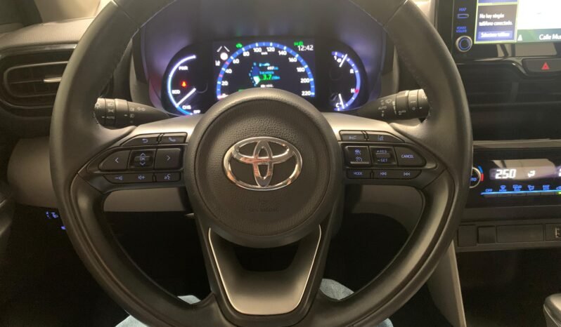 Toyota Yaris Cross 1.5h Business – Híbrido – Automático – 120 CV lleno