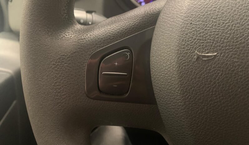 Renault Trafic L2H1 2.0 DCI Grand Comfort – Gasoil – Manual – 120 CV lleno