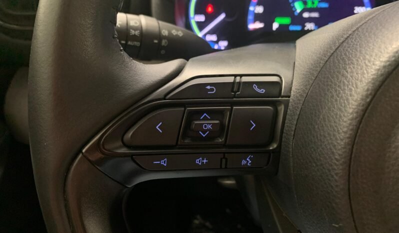 Toyota Yaris Cross 1.5h Business – Híbrido – Automático – 120 CV lleno