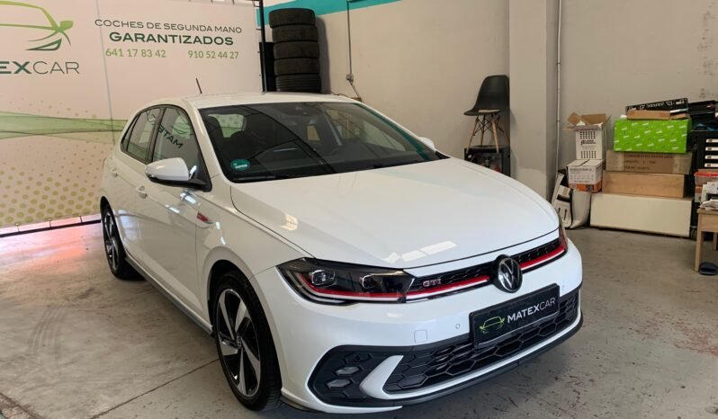 Volkswagen Polo 2.0 TSI – Gasolina – Automático – 207 CV lleno