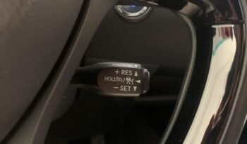 Toyota C-HR 2.0 – Híbrido – Automático – 180 CV lleno