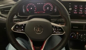 Volkswagen Polo 2.0 TSI – Gasolina – Automático – 207 CV lleno
