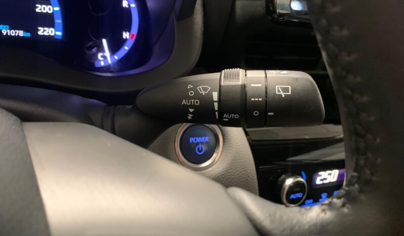 Toyota Yaris Cross 1.5h Business – Híbrido – Automático – 120 CV lleno