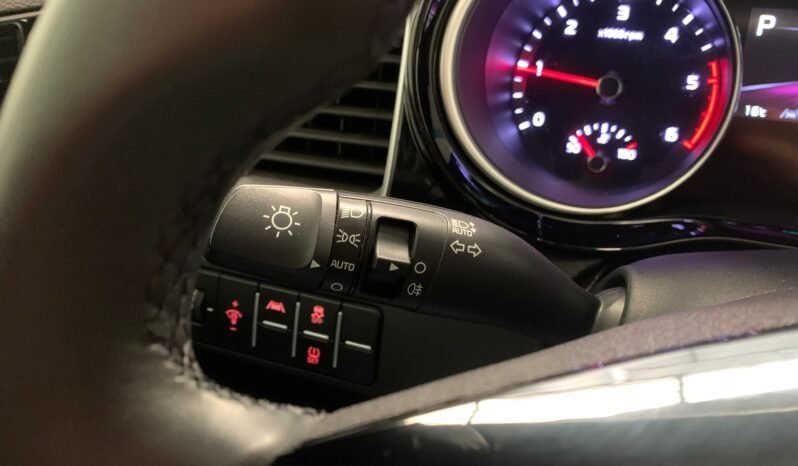 Kia XCeed 1.6 CRDi Business – Gasoil – Automático – 136 CV lleno