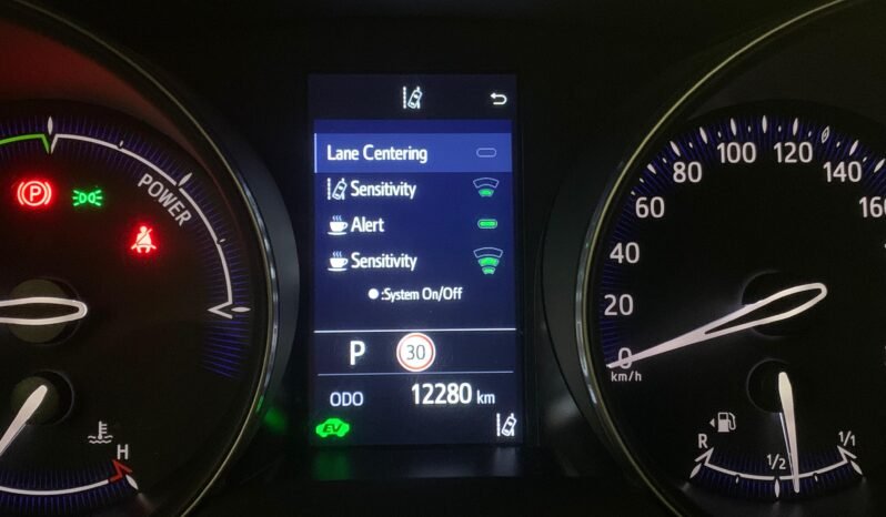 Toyota C-HR 2.0 – Híbrido – Automático – 180 CV lleno