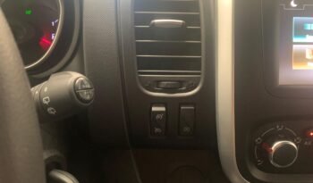 Renault Trafic L2H1 2.0 DCI Grand Comfort – Gasoil – Manual – 120 CV lleno