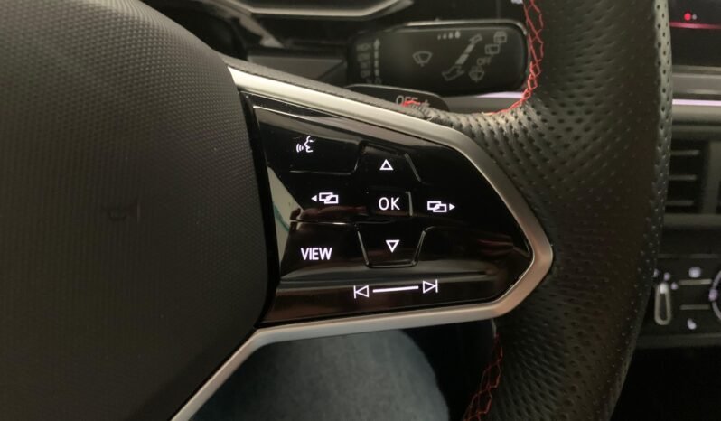 Volkswagen Polo 2.0 TSI – Gasolina – Automático – 207 CV lleno
