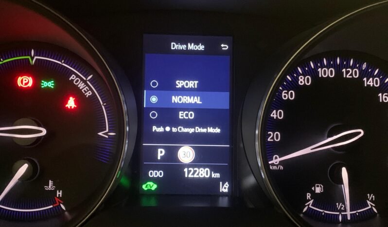 Toyota C-HR 2.0 – Híbrido – Automático – 180 CV lleno