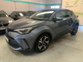 Toyota C-HR 2.0 – Híbrido – Automático – 180 CV