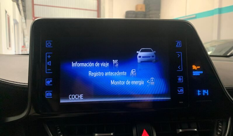 Toyota C-HR 1.8h Business – Gasolina – Automático – 122 CV lleno