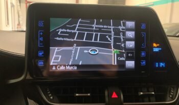 Toyota C-HR 1.8h Business – Gasolina – Automático – 122 CV lleno