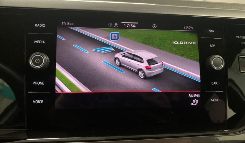 Volkswagen Polo 2.0 TSI – Gasolina – Automático – 207 CV lleno