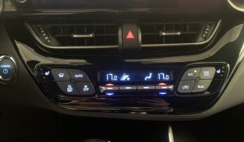 Toyota C-HR 2.0 – Híbrido – Automático – 180 CV lleno
