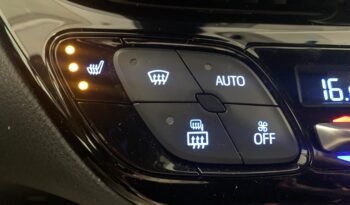 Toyota C-HR 1.8h Business – Gasolina – Automático – 122 CV lleno