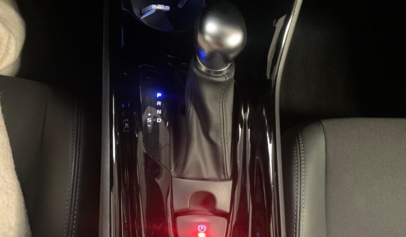 Toyota C-HR 2.0 – Híbrido – Automático – 180 CV lleno