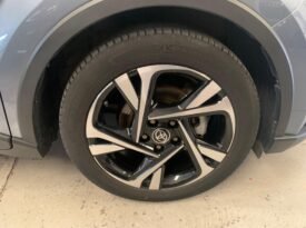 Toyota C-HR 2.0 – Híbrido – Automático – 180 CV