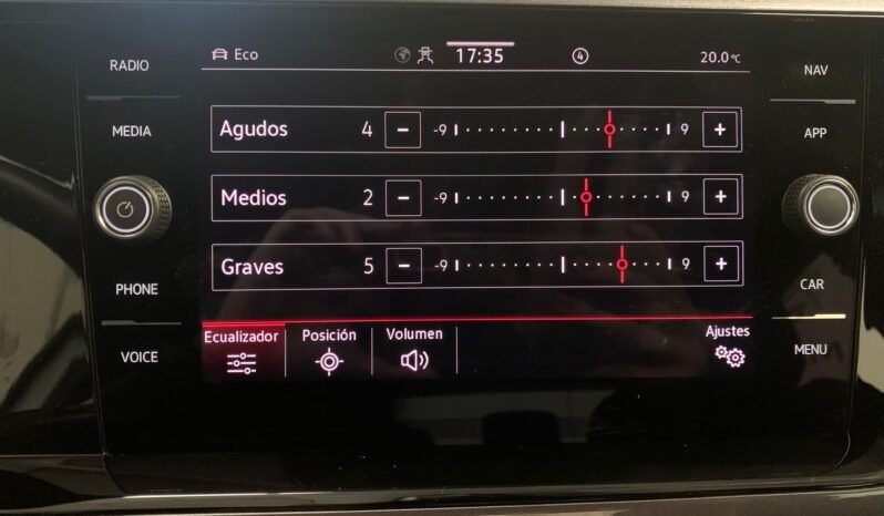 Volkswagen Polo 2.0 TSI – Gasolina – Automático – 207 CV lleno
