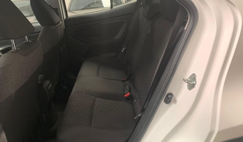 Toyota Yaris Cross 1.5h Business – Híbrido – Automático – 120 CV lleno