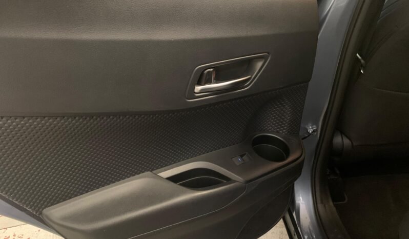 Toyota C-HR 2.0 – Híbrido – Automático – 180 CV lleno