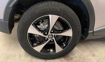 Toyota C-HR 1.8h Business – Gasolina – Automático – 122 CV lleno